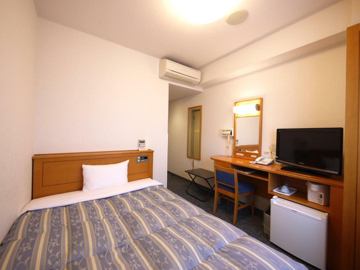 Hotel Route-Inn Niihama מראה חיצוני תמונה